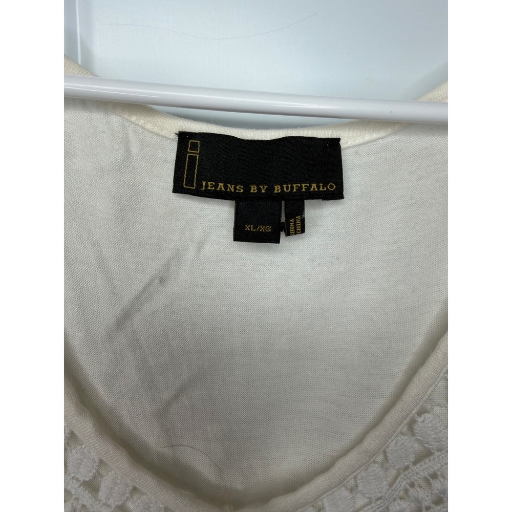 Jeans by Buffalo Women Ivory Sleeveless Crochet Lace Trim V-Neck Tank Top XL - Picture 5 of 8